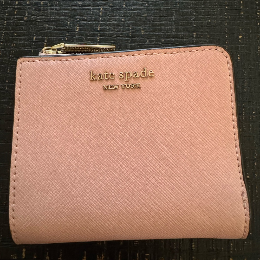 Kate Spade Blush Pink Zip Wallet